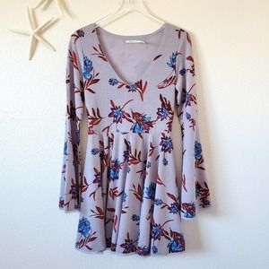 Urban Outfitters KIMCHI BLUE Floral Mini Dress Size Medium Purple Women